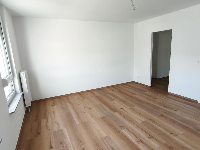 NEUBAU - Reihenmittelhaus mit Garten, Garage und zusätzlichem Stellplatz - Photo 1