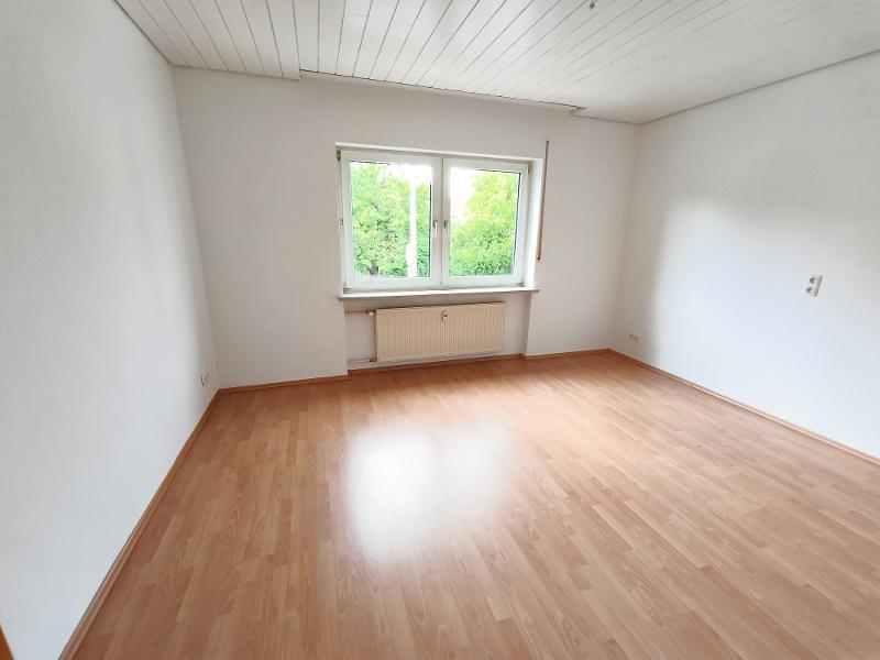 2 Zi. EG Wohnung mit Balkon - Foto 2