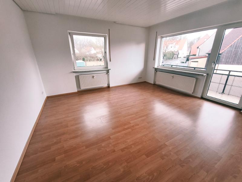 2 Zi. EG Wohnung mit Balkon - Foto 1