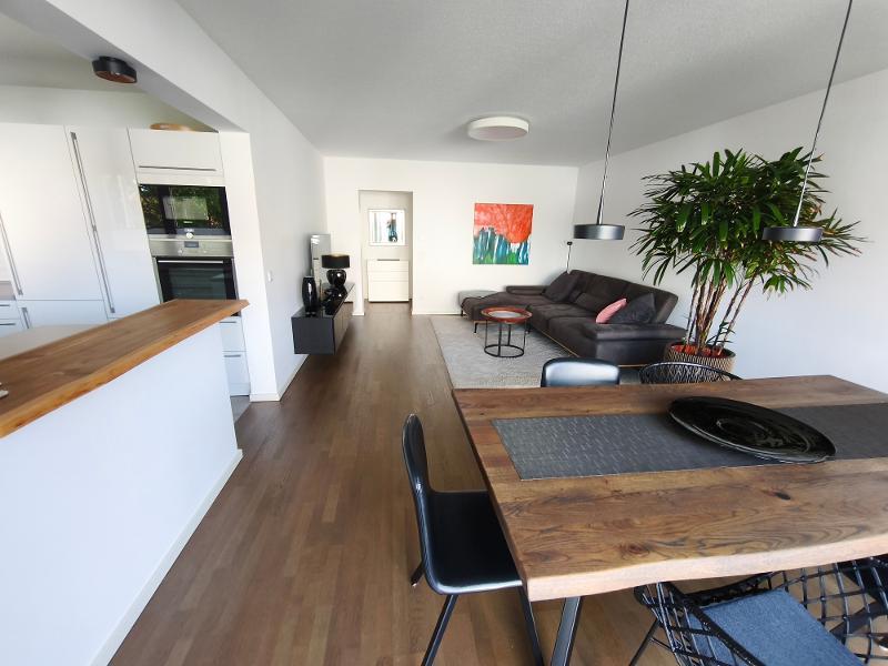 3 Zi. Wohnung (möbliert) im EG mit Terrasse, Carport und Stellplatz - Photo 2