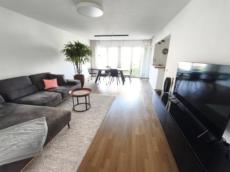 3 Zi. Wohnung (möbliert) im EG mit Terrasse, Carport und Stellplatz - Photo 1