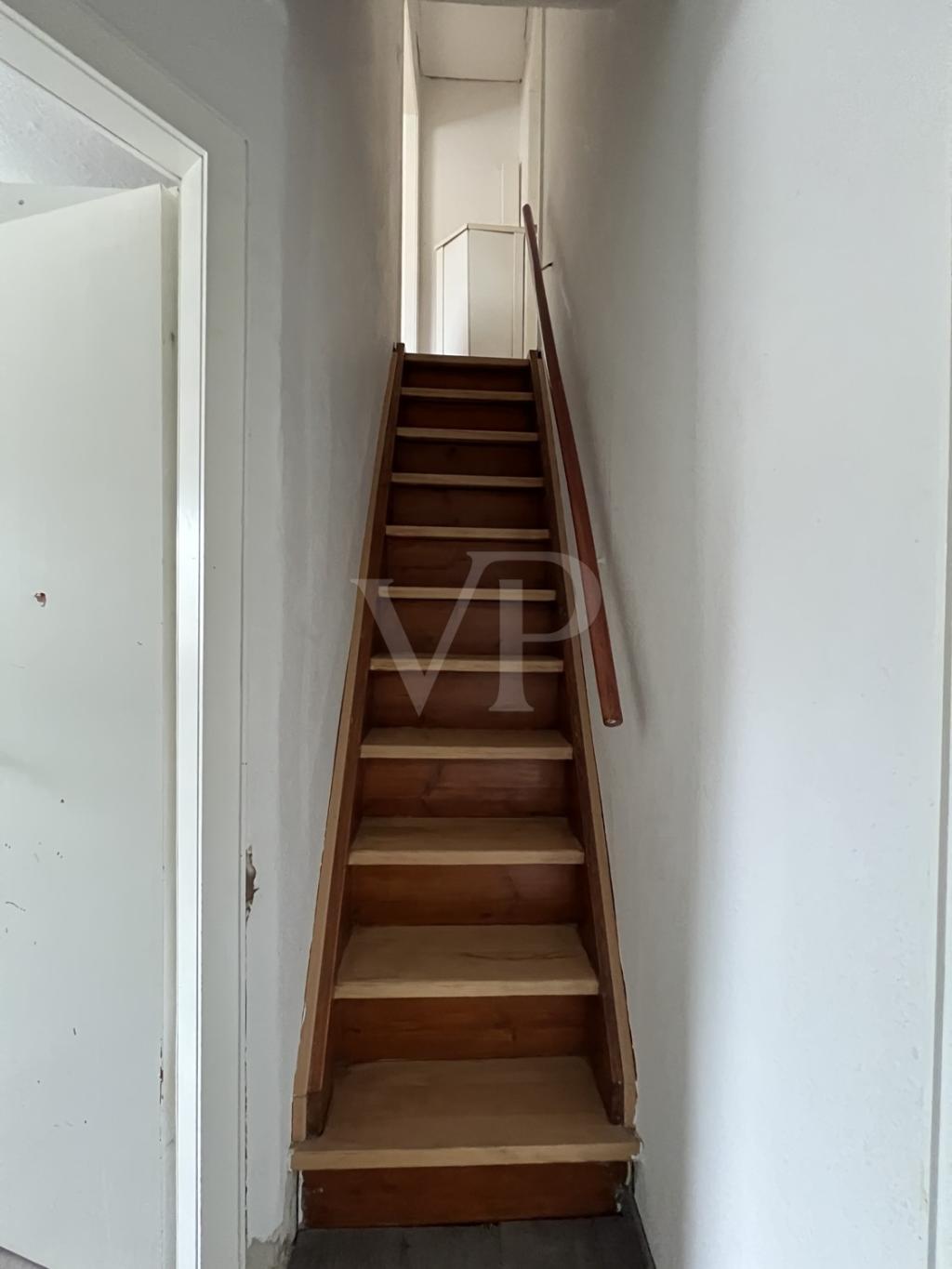 Treppe OG zu DG