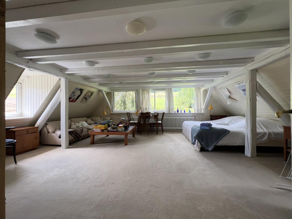 Schlafzimmer hinten OG Haus 6