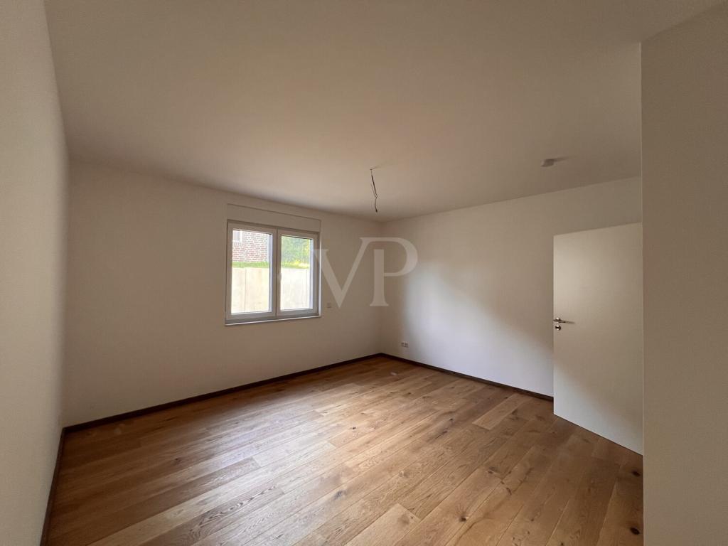 Schlafzimmer II