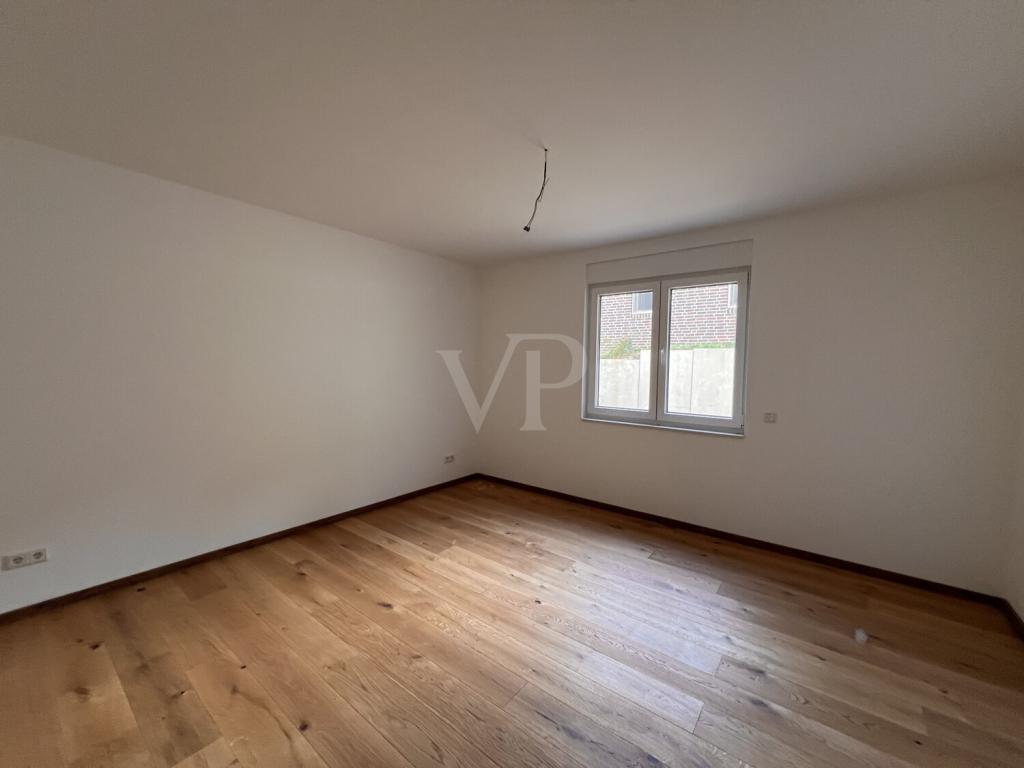 Schlafzimmer II