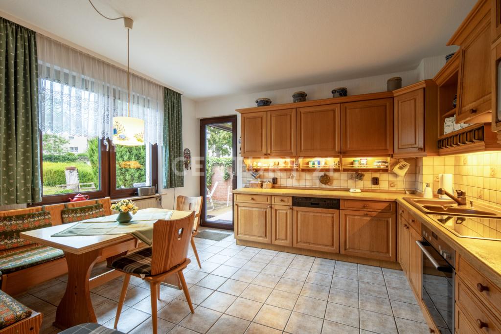 Wohnküche mit Möglichkeit zum Durchbruch zum Wohnzimmer