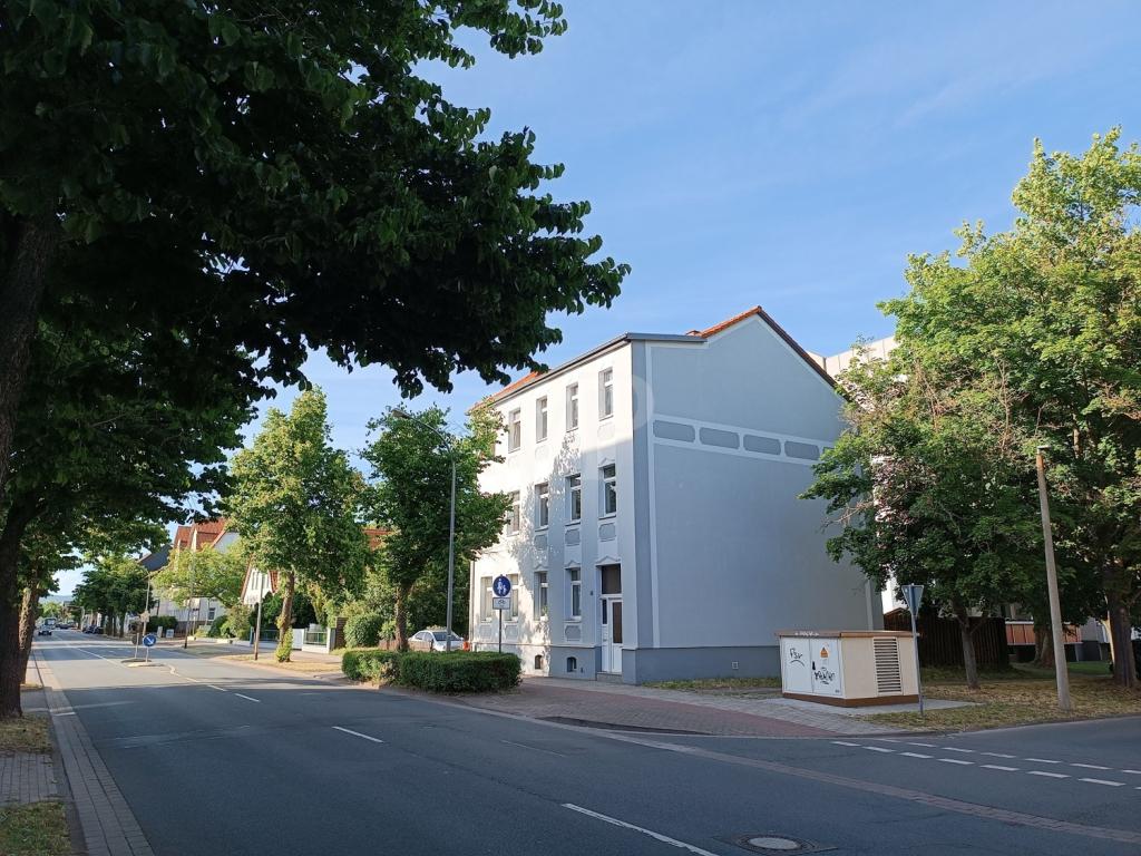 Ansicht Westen Straßenseite