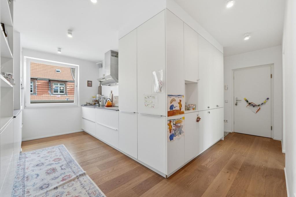 Moderne 4-Zimmer Wohnung mit Süd-Balkon und Loggia in Köln-Nippes - Foto 3