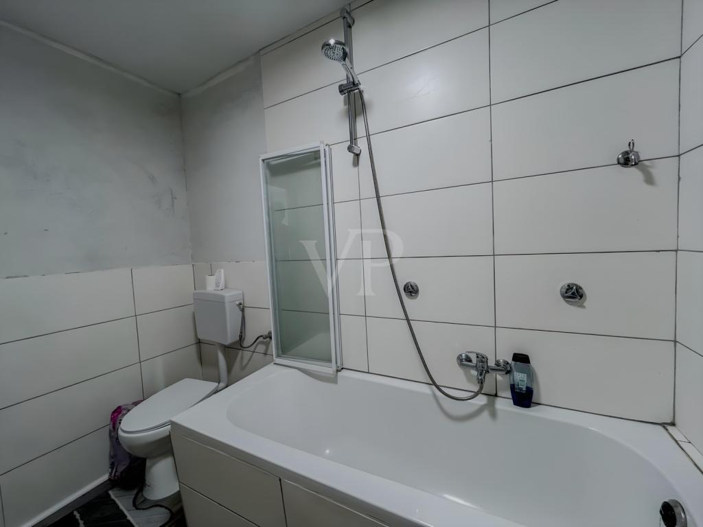 Lichtdurchflutetes Zuhause mit Raum für Ihre Wohnträume - Photo 4
