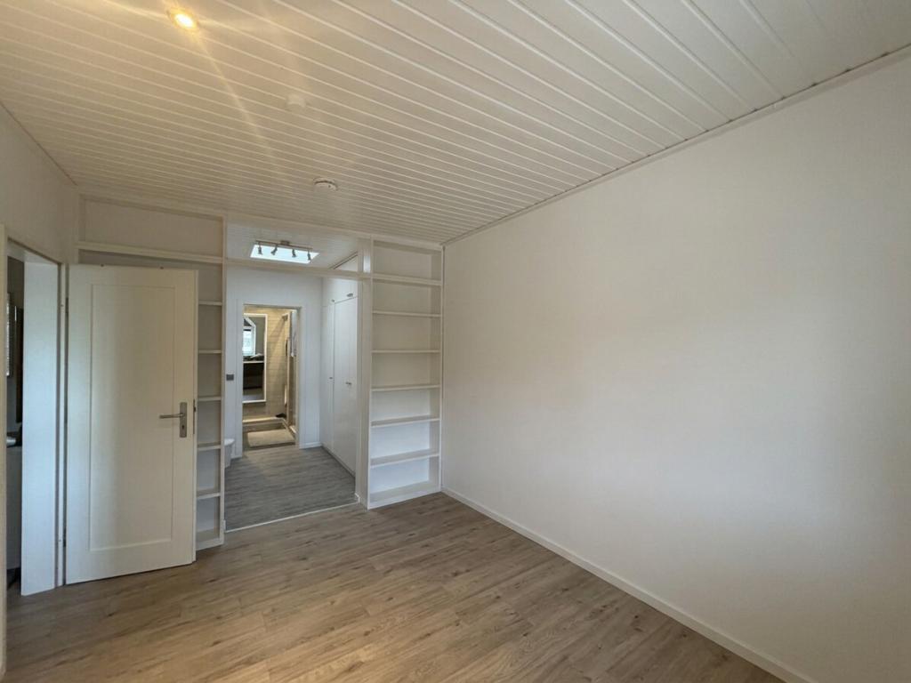 Moderne 2-Zimmerwohnung mit Süd-West-Loggia in zentraler Lage - Photo 3