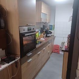 Helle 4 Zimmer Wohnung mit Balkon, ihr Sprung in ein neues Wohngefühl ! - Photo 4