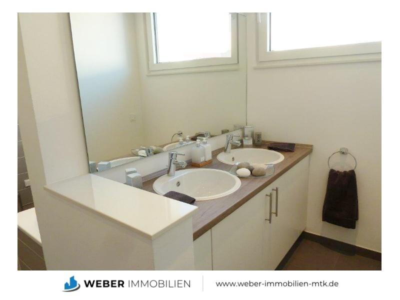 Badezimmer OG Bild 1
