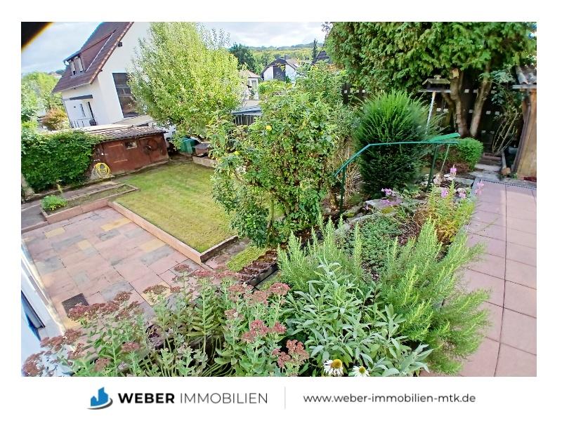 Blick auf die untere Terrasse