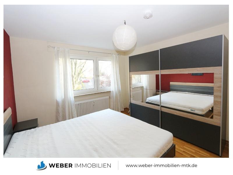 VOLLMÖBLIERTE, helle 2 ZKB mit Balkon in verkehrsgünstiger Lage Hattersheims - Photo 5