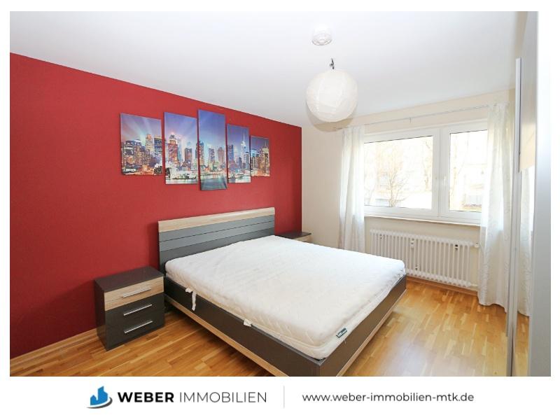 VOLLMÖBLIERTE, helle 2 ZKB mit Balkon in verkehrsgünstiger Lage Hattersheims - Photo 4