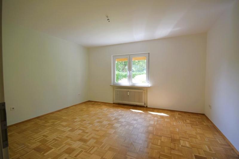 EG Schlafzimmer