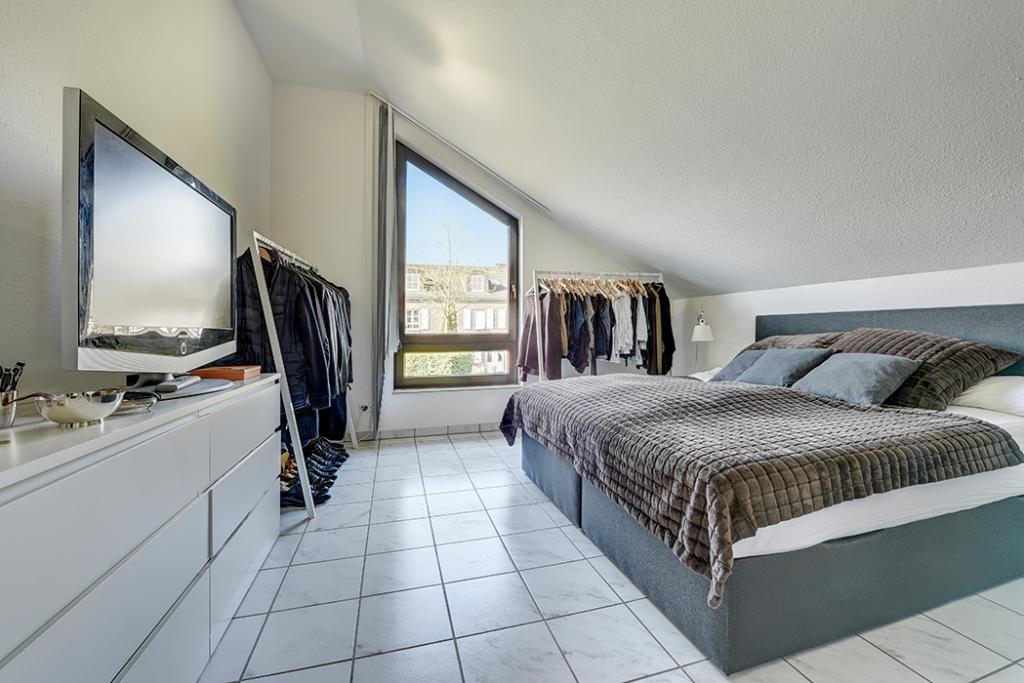 Schlafzimmer OG
