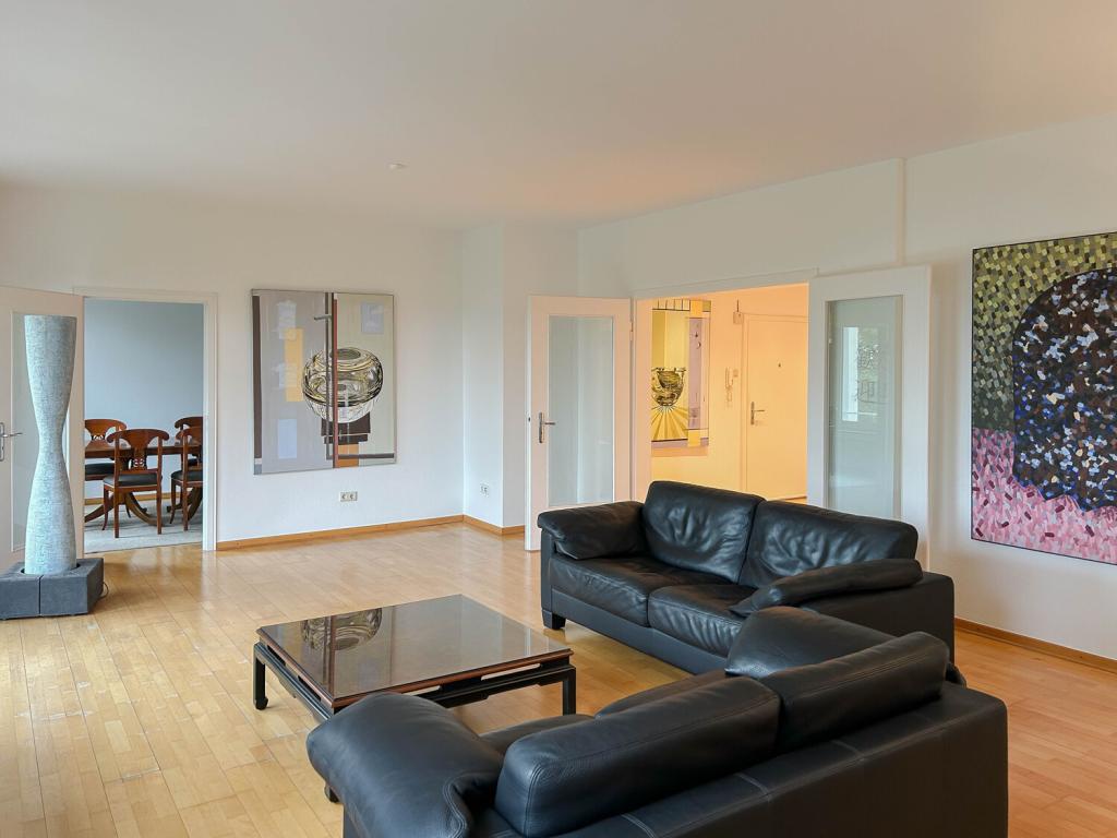 Lichtdurchflutete Wohnung mit grünem Ausblick in Top Lage - Photo 4