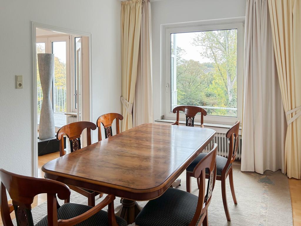 Lichtdurchflutete Wohnung mit grünem Ausblick in Top Lage - Photo 5