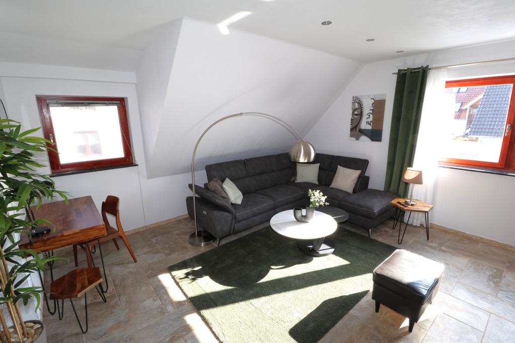 Möblierte 2-Zimmer Einlieger Wohnung mit separatem Eingang im Einfamilienhaus, Erstbezug - Photo 4