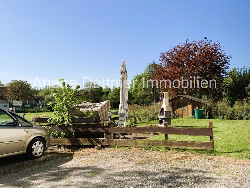 Gemeinschaftsgarten mit Grillecke