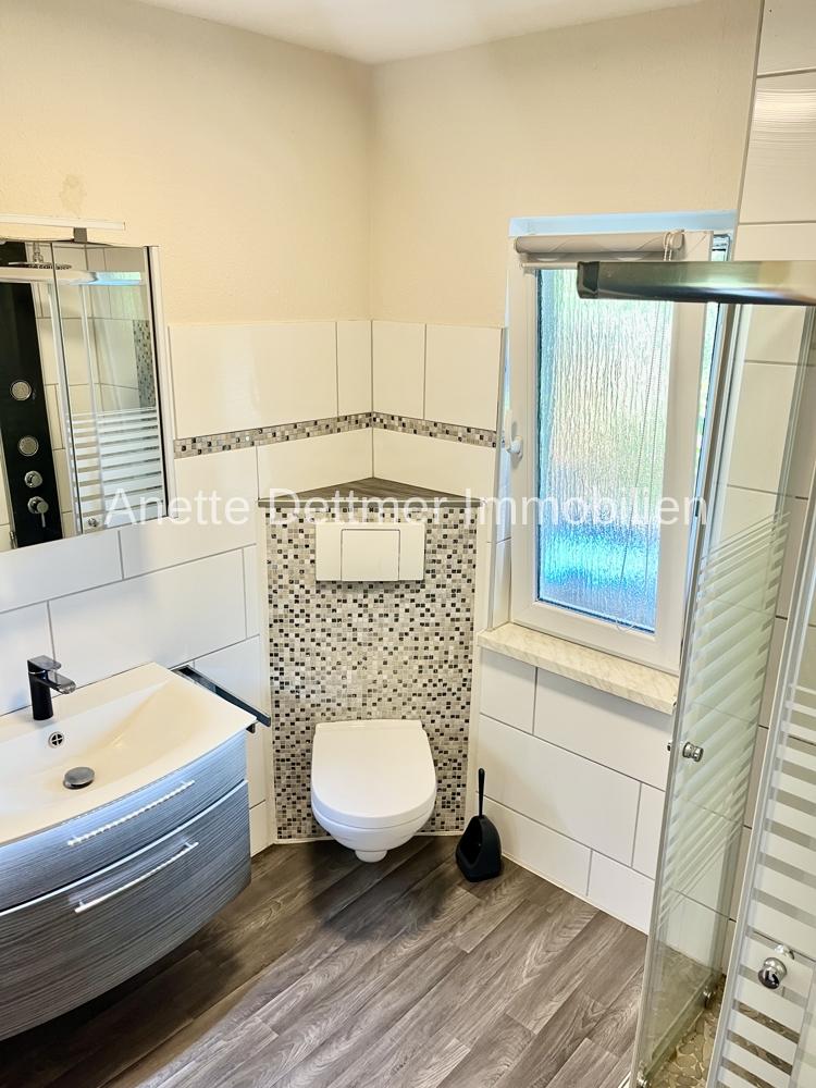 5. Badezimmer Ansicht 2