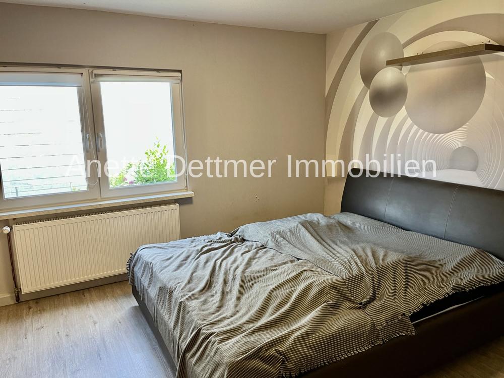 8. Schlafzimmer