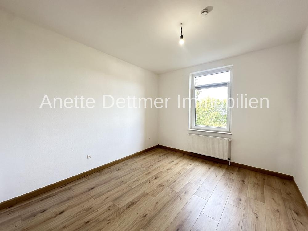 Modernisierte 3 Zimmer Wohnung in Seelze Letter 67 Quadratmeter- bezugsfertig! - Foto 1