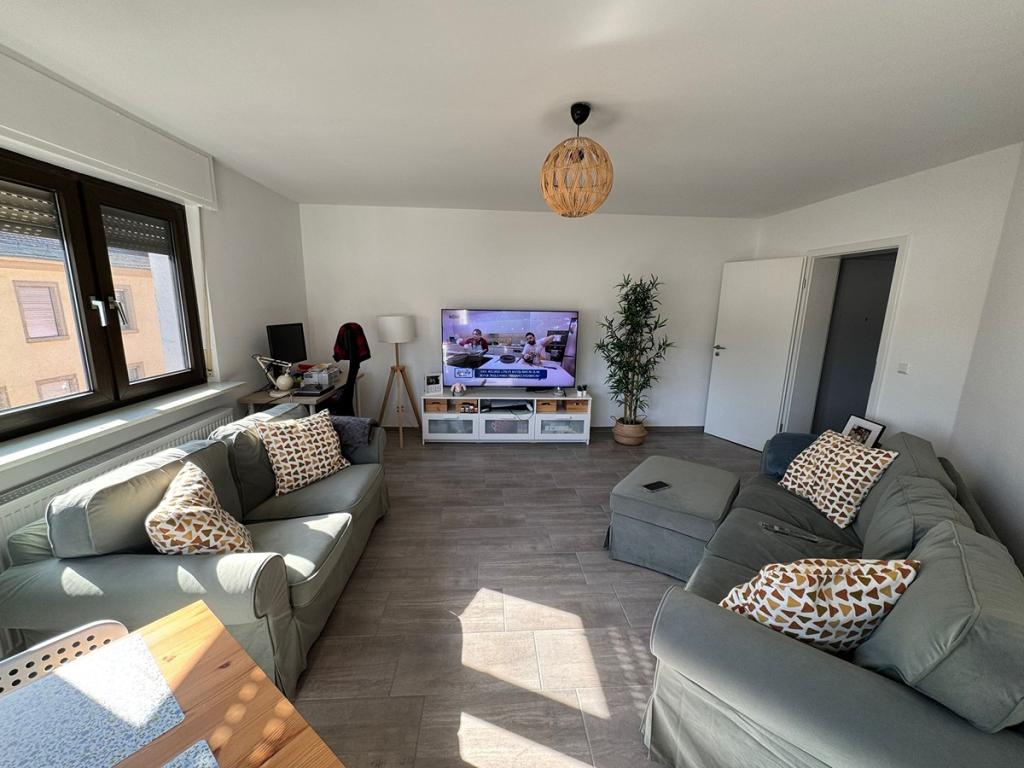 Helle 2-Zimmer-Wohnung im Zentrum von Bruchsal – ab 01.06. verfügbar - Photo 1