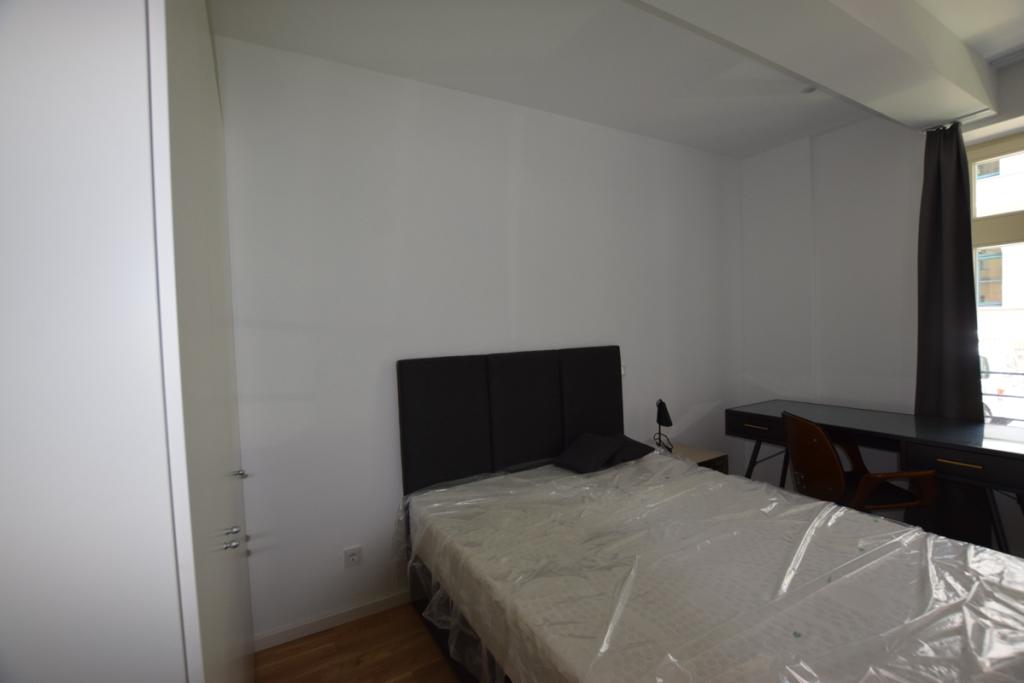 Schlafzimmer (2)
