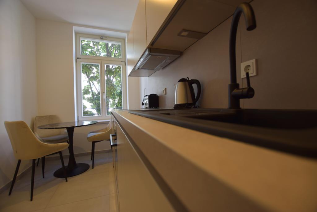 2 RW I Einbauküche I Balkon I Fußbodenheizung - Foto 4