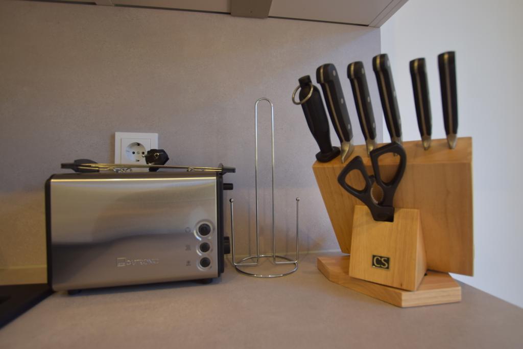 +++Frisch sanierte 3 Raumwohnung mit Einbauküche+++ Möblierung möglich. - Foto 5