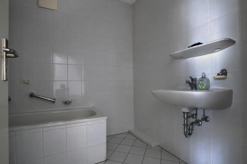 I IN RENOVIERUNG I Neubau-Wohnung in Gohlis I Aufzug I Wannenbad I offener Küchenbereich I TG Stellplatz I - Photo 1