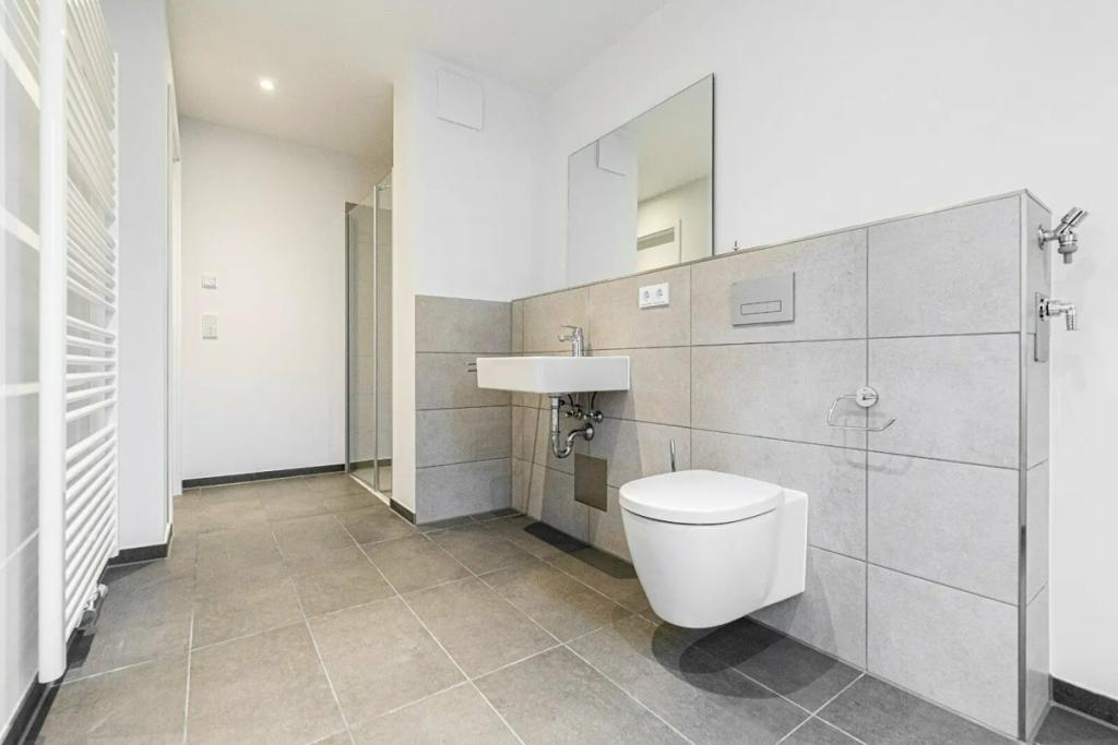 I 5-RW mit Terrasse I Neubau I 2 Bäder I Parkett I Tiefgarage I - Photo 3