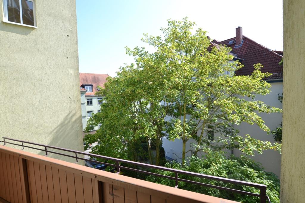 I kompakte 3-RW in Wahren I Balkon I Laminat I Wannenbad I - Photo 5