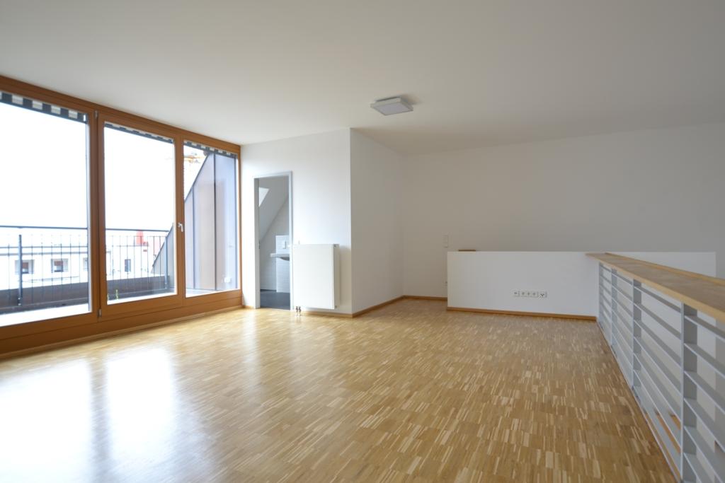 I Galeriewohnung im Zentrum I 2 Ebenen I Terrasse I Cityblick I - Foto 2