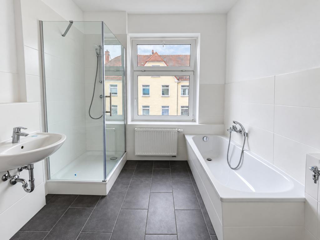 I Ruhiges Wohnen in Engelsdorf I gemütliche 2-RW mit Balkon und Einbauküche I Wanne und Dusche I - Foto 2
