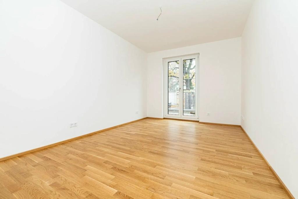 I Neubau im Hinterhaus I 2-RW I Parkett I Terrasse I Wannenbad I TG-Stellplatz I EBK möglich I - Photo 4