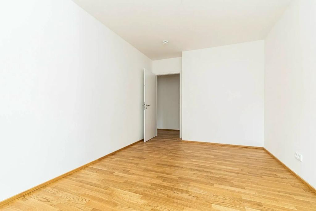 I Neubau im Hinterhaus I 2-RW I Parkett I Terrasse I Wannenbad I TG-Stellplatz I EBK möglich I - Photo 5