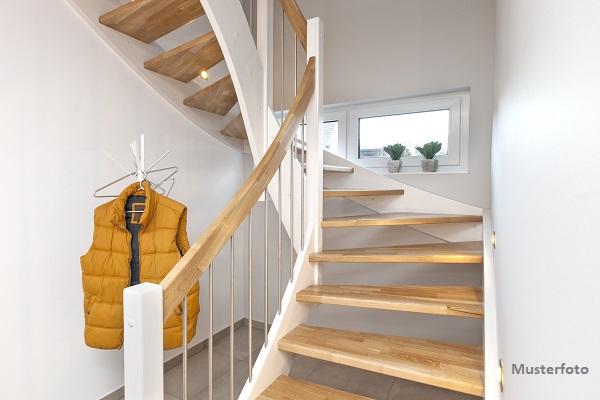 Großzügige 3-Zimmer-Wohnung über 2 Etagen