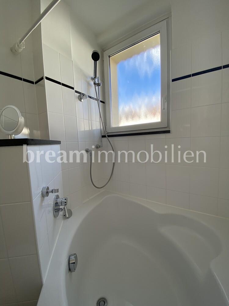 Eckbadewanne