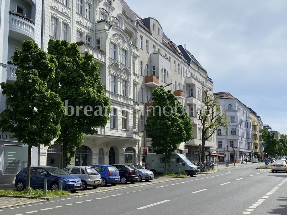 Uhlandstraße