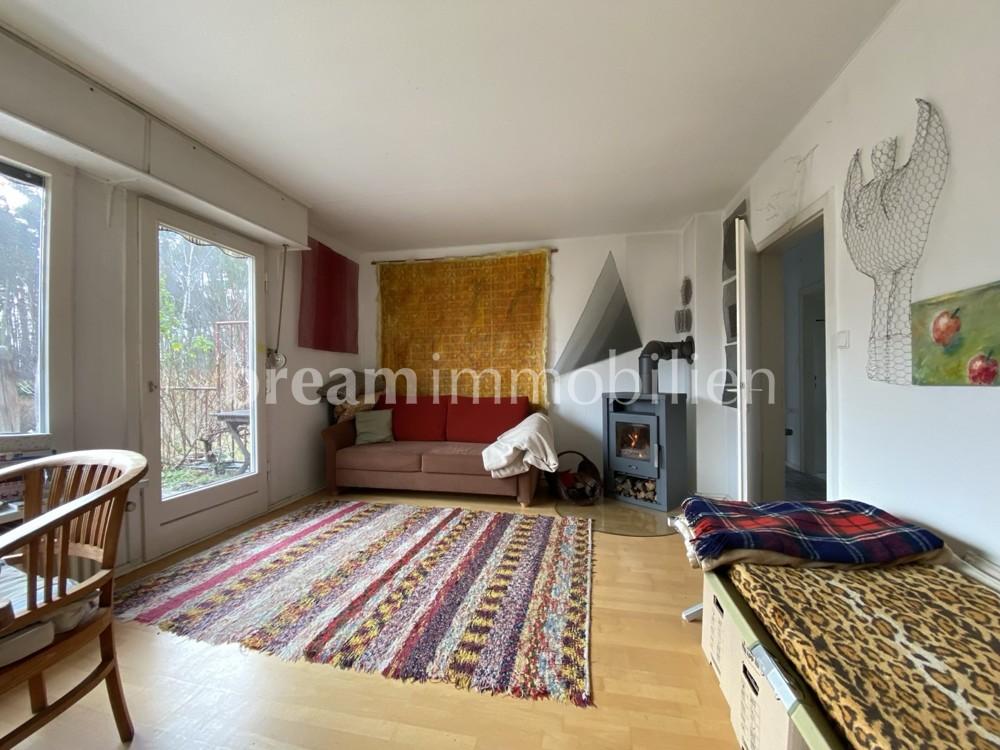 Wohnzimmer mit Terrassentür