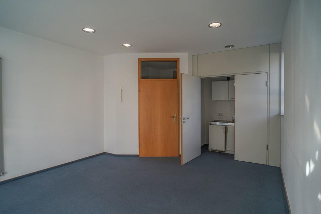 Büro u. Teeküche