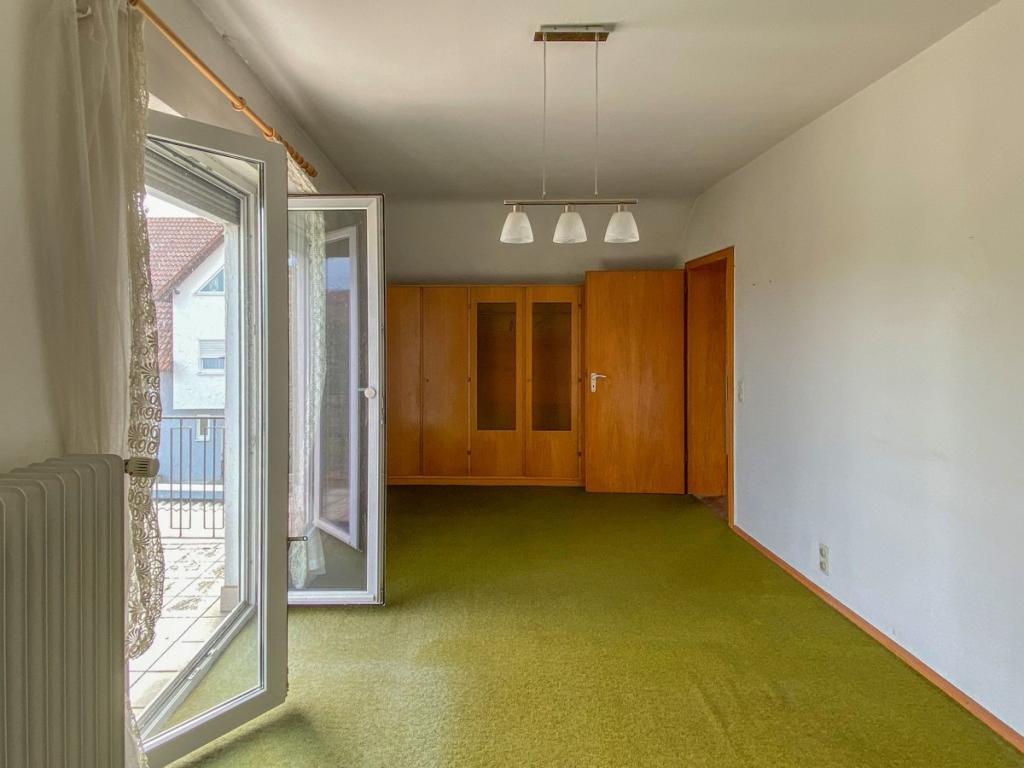 Zimmer DG mit Balkon