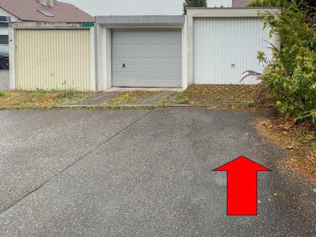zugehörige Garage