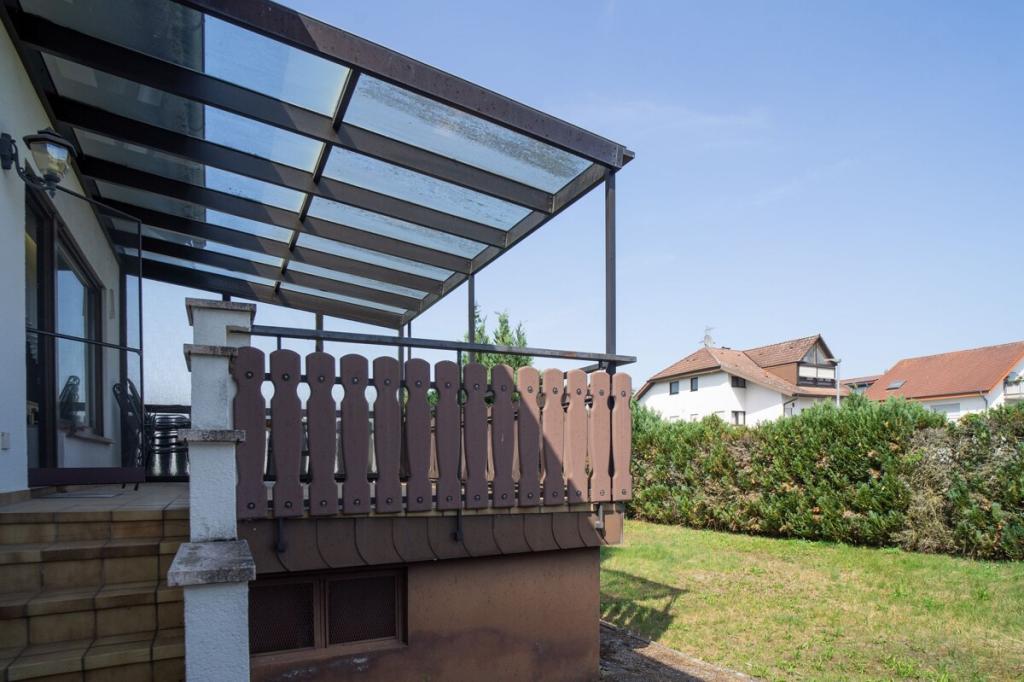 Terrasse und Garten