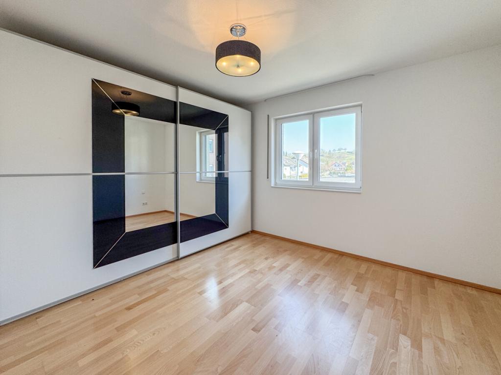 Moderne 2-Zimmer-Wohnung mit Balkon - ideal für Paare - Photo 2