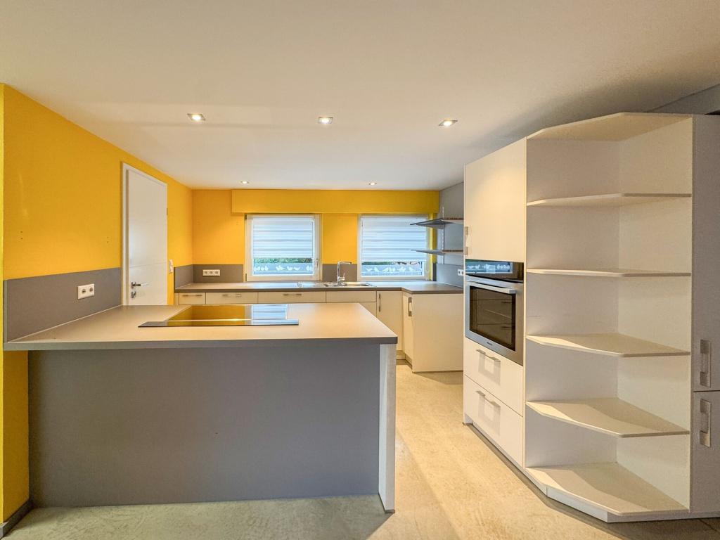 Moderne 4-Zimmer-Wohnung mit großzügiger Wohnfläche - Foto 3