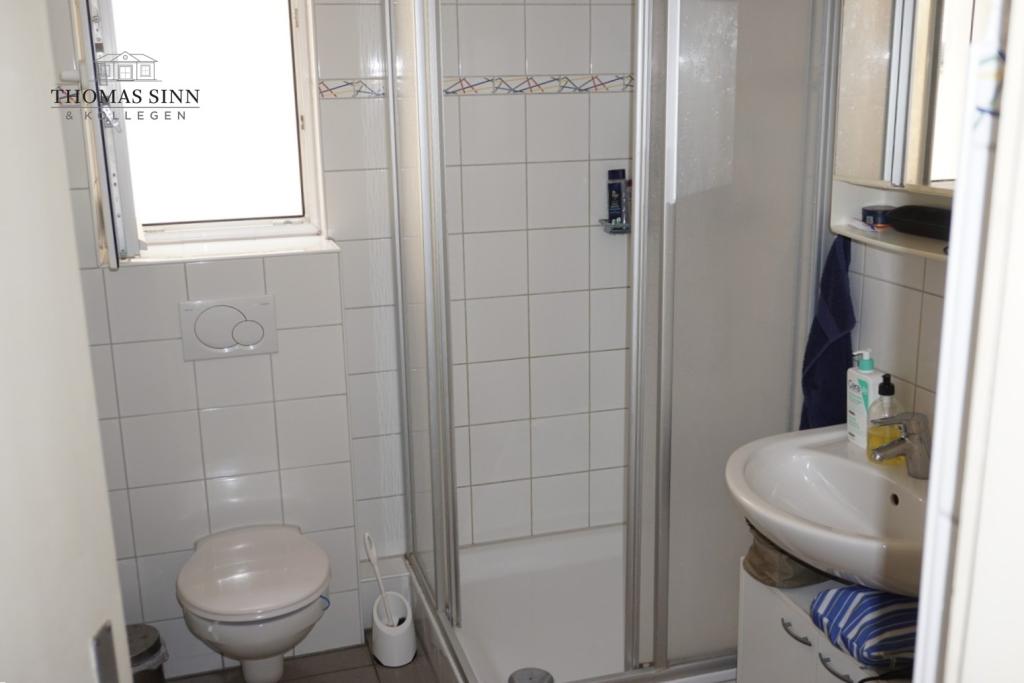 EG: Gäste WC mit Dusche